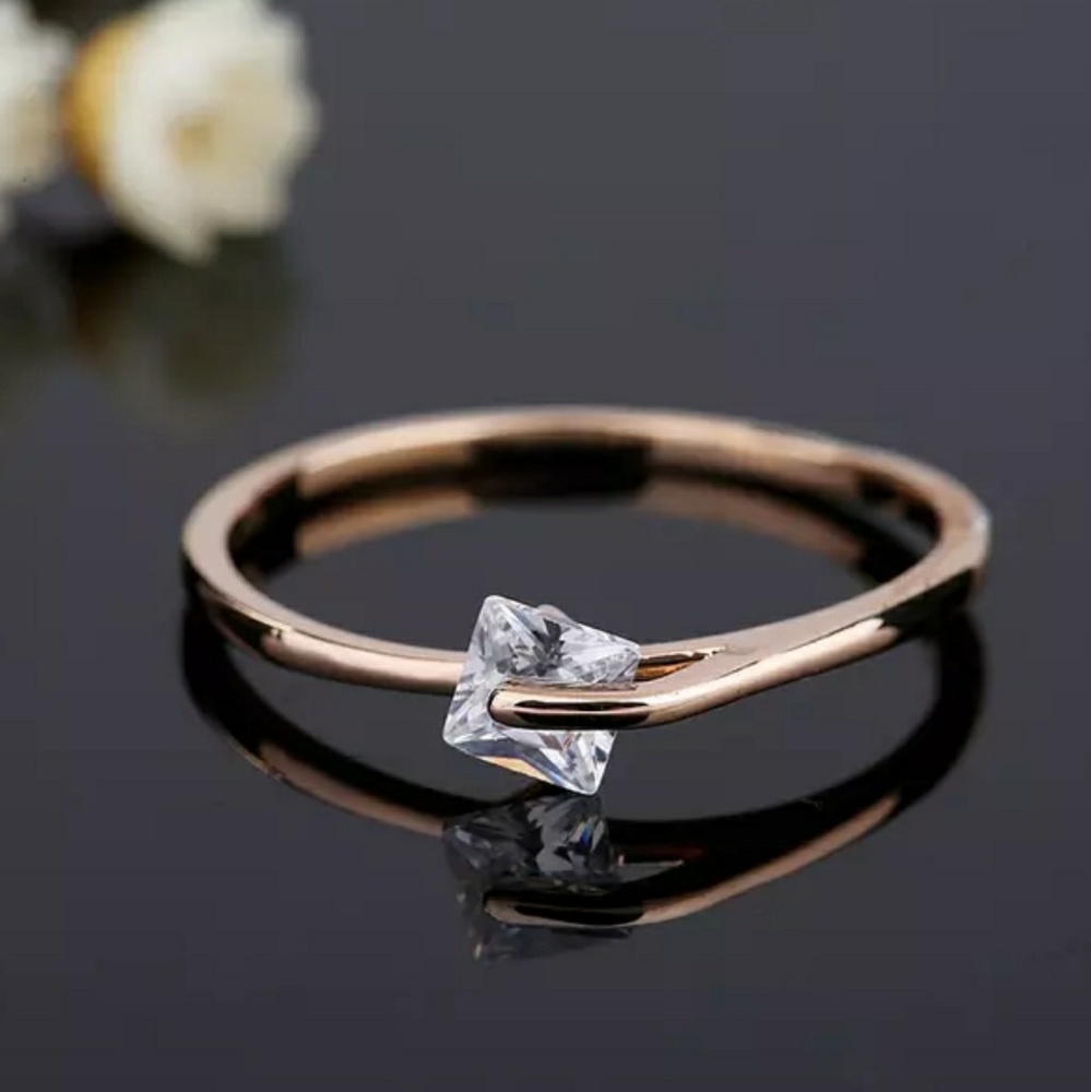 Dainty Rose Gold Square Rotating Diamond Ring - Picture 4 of 8